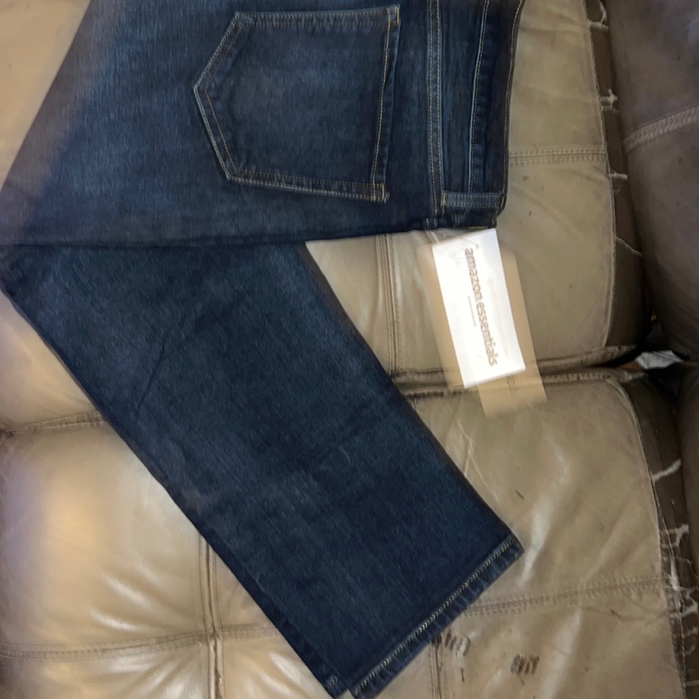 Amazon essentials athletic men Jean